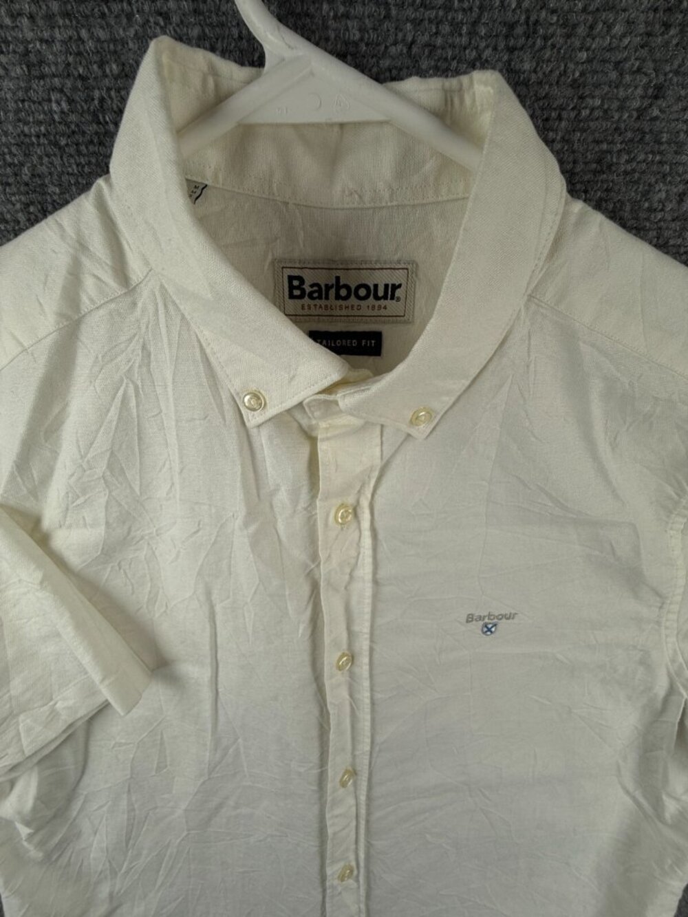 Barbour Tailored Fit Us Size Small Logo Embroidery Short Sleeve Button Up *****
